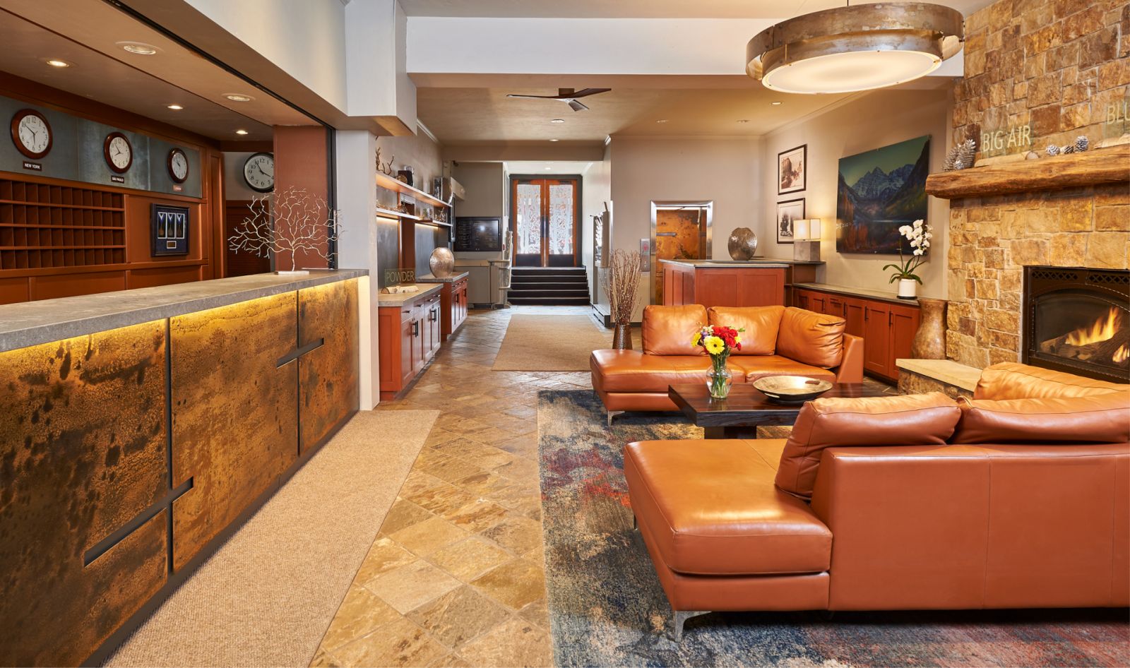 ASPEN SQUARE CONDOMINIUM HOTEL 4*,  